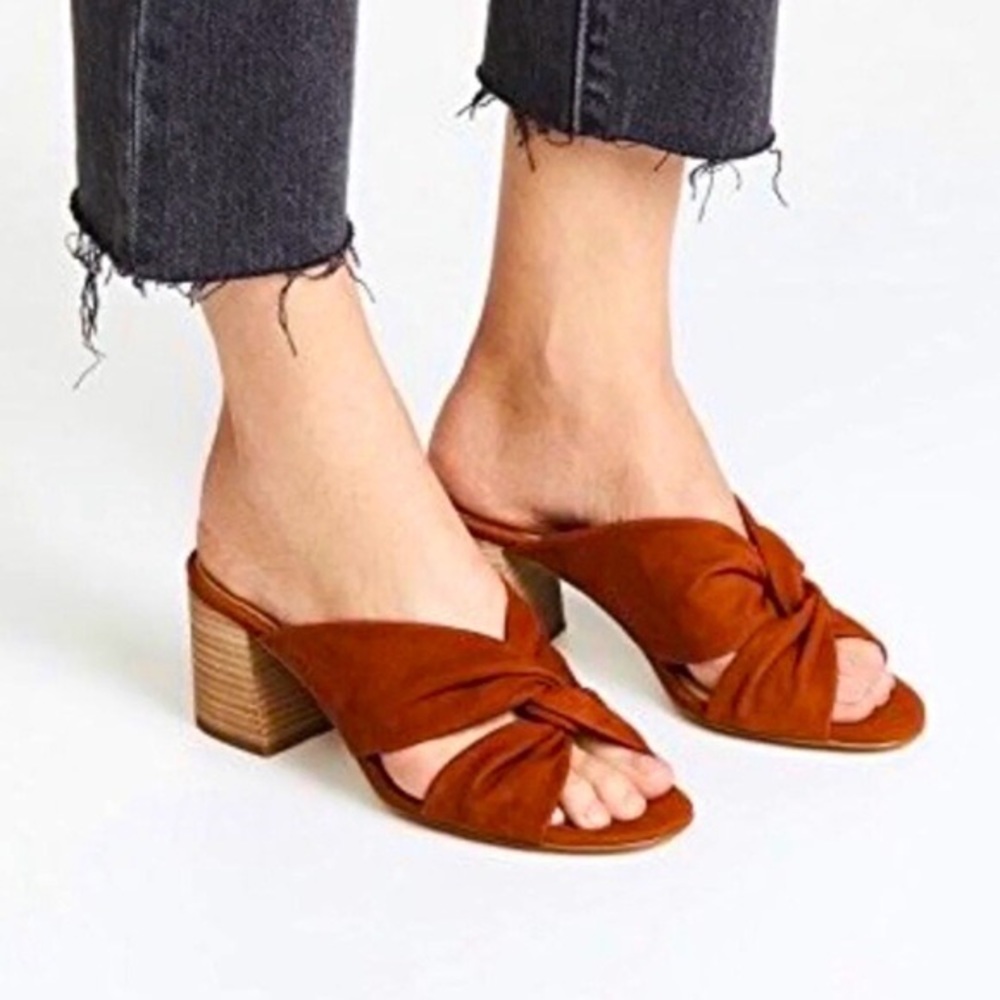 New Madewell twisted crisscross sandals